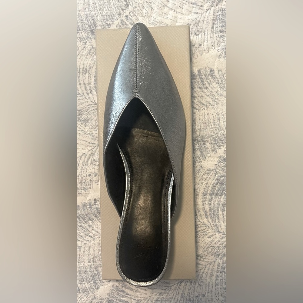 Marc fisher leather shoes